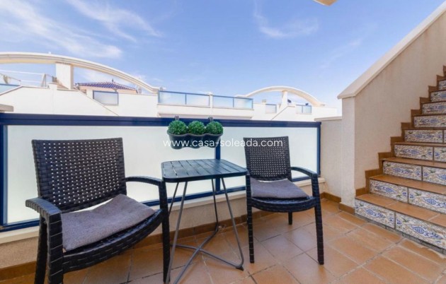 Resale - Apartment / flat - Cabo Roig