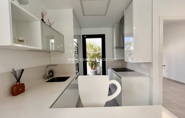 Resale - Townhouse - Villamartin - Villamartín