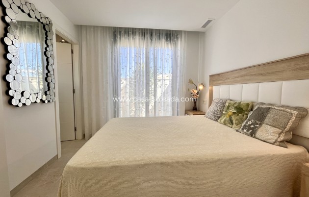 Resale - Townhouse - Villamartin - Villamartín