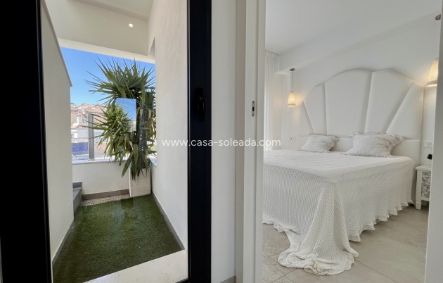 Resale - Townhouse - Villamartin - Villamartín