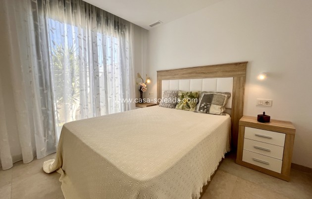 Resale - Townhouse - Villamartin - Villamartín