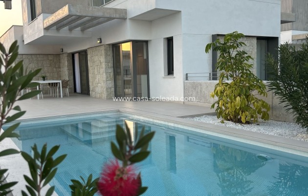 Obra nueva - Villa - Finestrat
