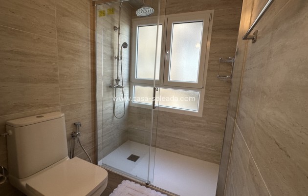Wiederverkauf - Wohnung - Torrevieja