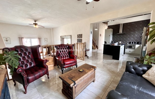 Herverkoop - Country Property/Finca - Dolores