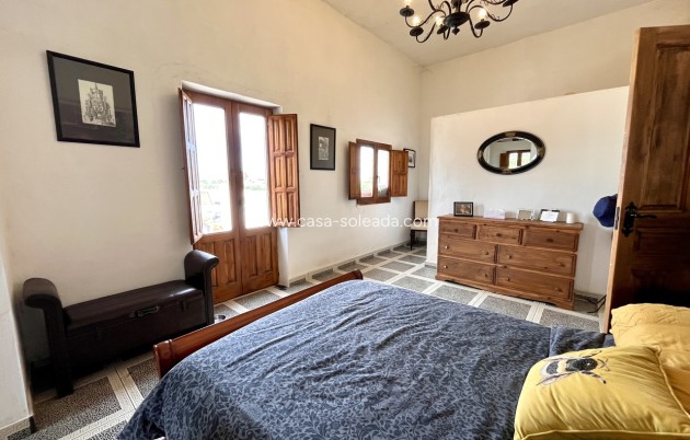 Herverkoop - Country Property/Finca - Dolores