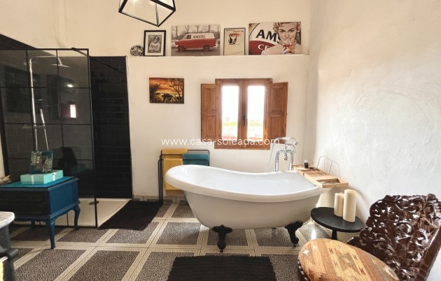 Herverkoop - Country Property/Finca - Dolores