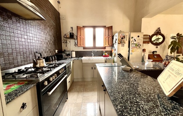 Herverkoop - Country Property/Finca - Dolores