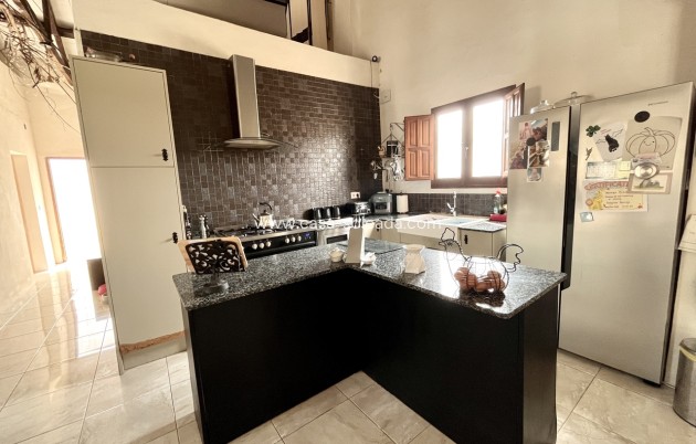Herverkoop - Country Property/Finca - Dolores