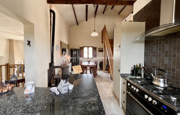 Herverkoop - Country Property/Finca - Dolores