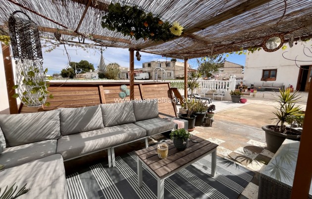 Herverkoop - Country Property/Finca - Dolores