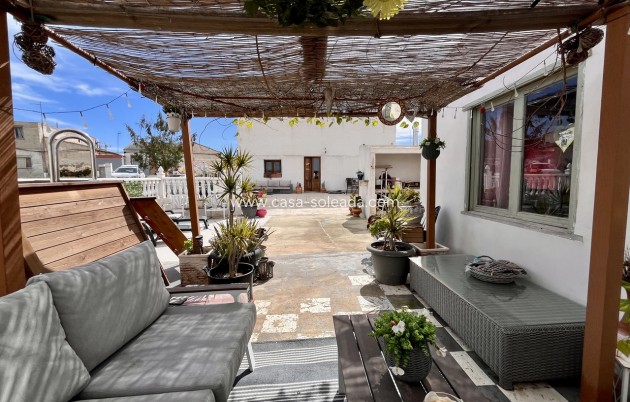 Herverkoop - Country Property/Finca - Dolores