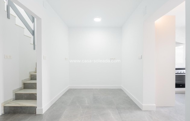 Reventa - Adosado - Torrevieja
