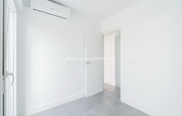 Reventa - Adosado - Torrevieja