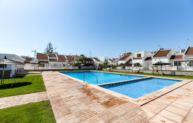Reventa - Adosado - Torrevieja