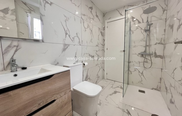 Reventa - Apartamento / piso - Villamartin - Villamartín