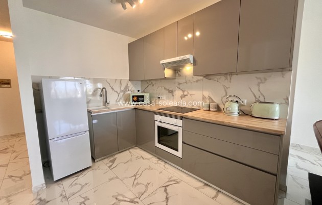 Reventa - Apartamento / piso - Villamartin - Villamartín