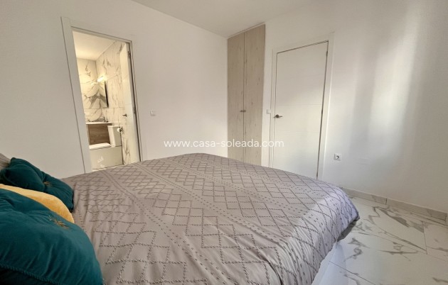 Reventa - Apartamento / piso - Villamartin - Villamartín