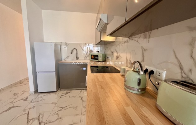 Reventa - Apartamento / piso - Villamartin - Villamartín