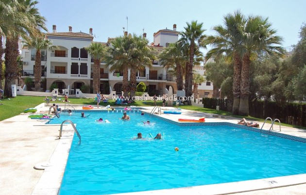 Reventa - Apartamento / piso - Villamartin - Villamartín