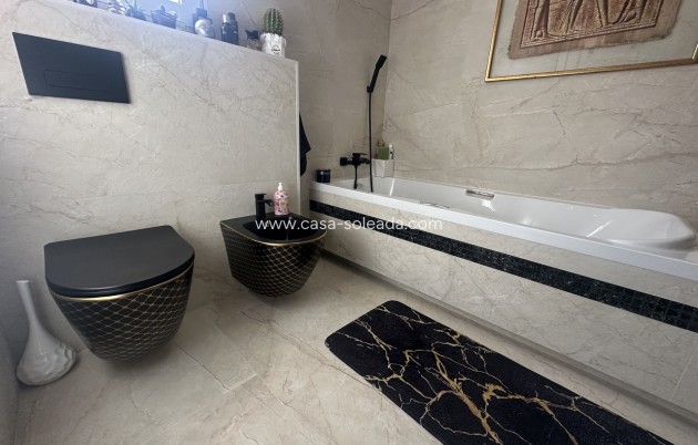 Reventa - Villa - Punta Prima