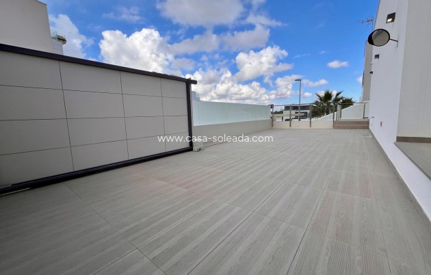 Herverkoop - Villa - Dehesa De Campoamor