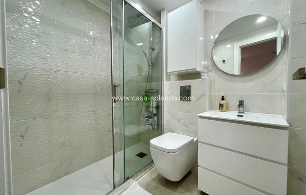 Resale - Apartment / flat - Torrevieja