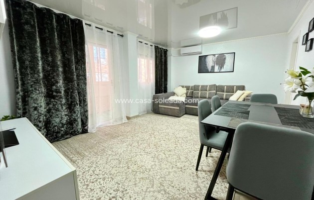 Resale - Apartment / flat - Torrevieja