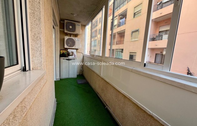Resale - Apartment / flat - Torrevieja