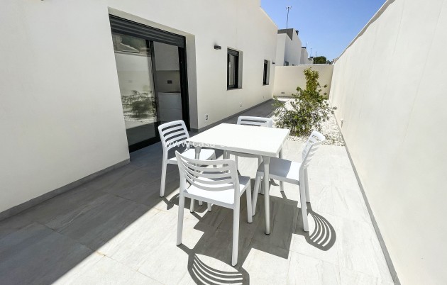 Obra nueva - Villa - Pinar de Campoverde
