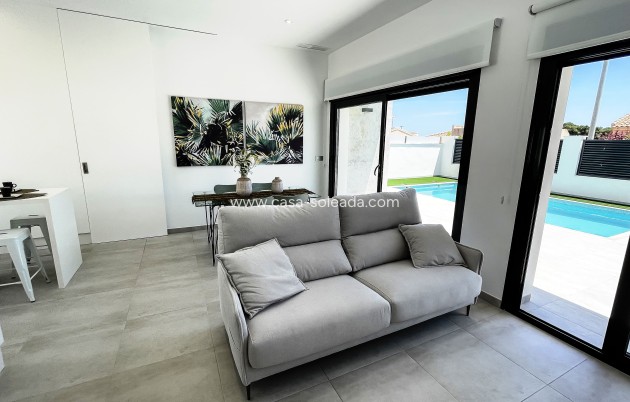Obra nueva - Villa - Pinar de Campoverde