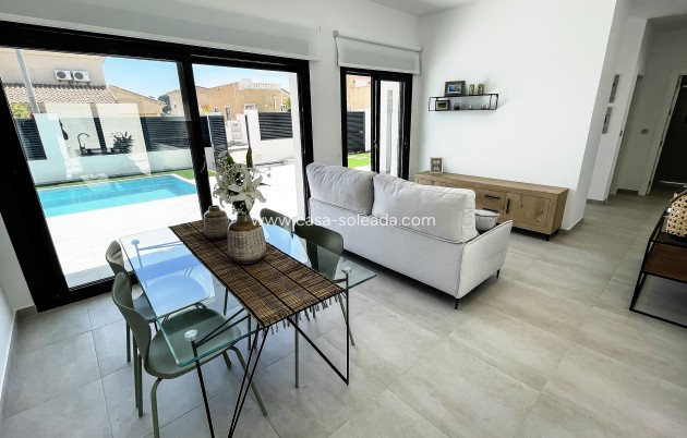 Obra nueva - Villa - Pinar de Campoverde