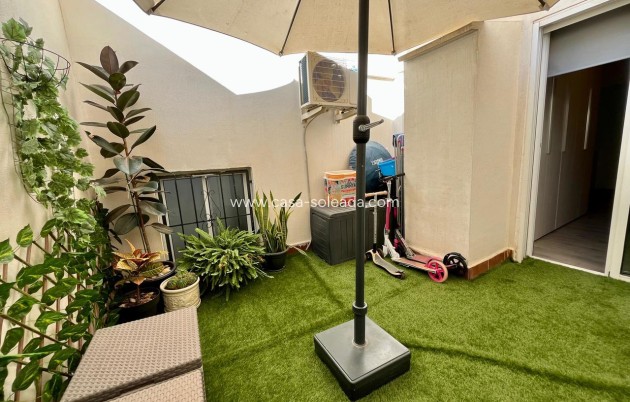 Resale - Apartment / flat - Torrevieja