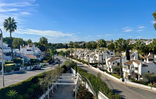 Reventa - Villa - Villamartin - Villamartín
