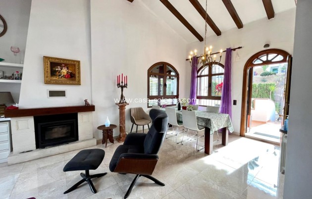 Reventa - Villa - Villamartin - Villamartín