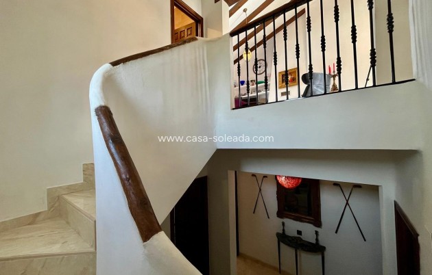 Reventa - Villa - Villamartin - Villamartín