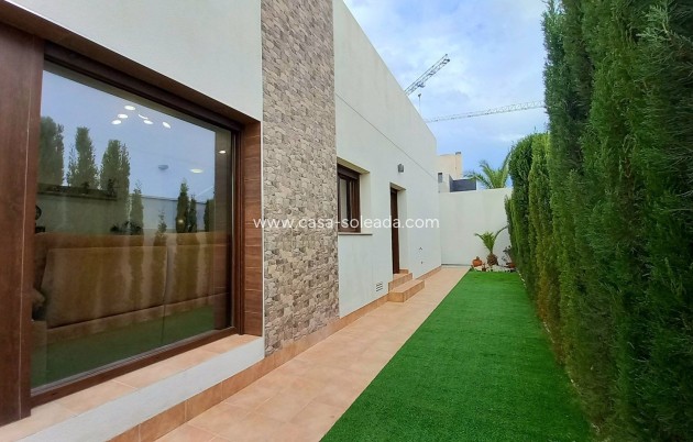 Resale - Villa - Rojales