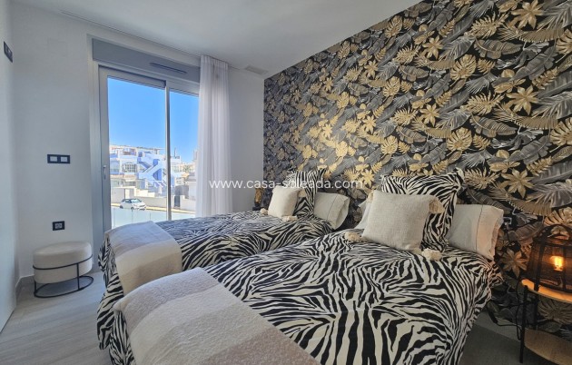 Reventa - Villa - Cabo Roig