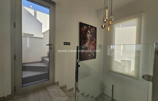 Reventa - Villa - Cabo Roig