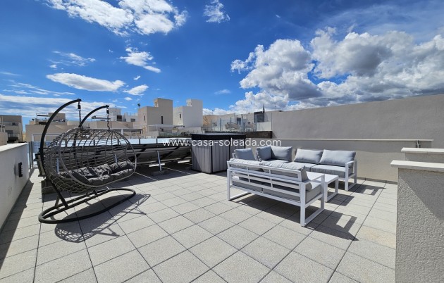 Reventa - Villa - Villamartin - Villamartín