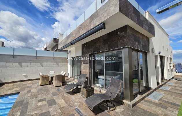 Reventa - Villa - Villamartin - Villamartín