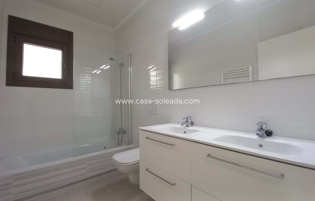 Resale - Villa - Rojales