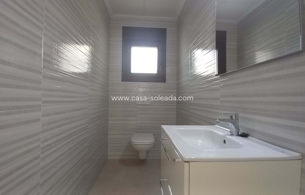Resale - Villa - Rojales