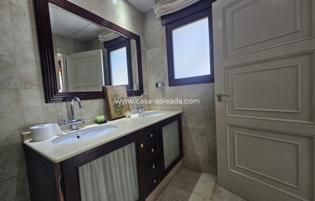 Herverkoop - Villa - La Manga del Mar Menor