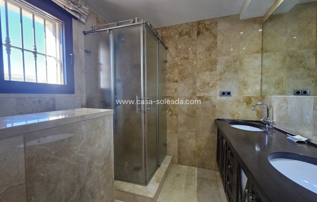 Herverkoop - Villa - La Manga del Mar Menor