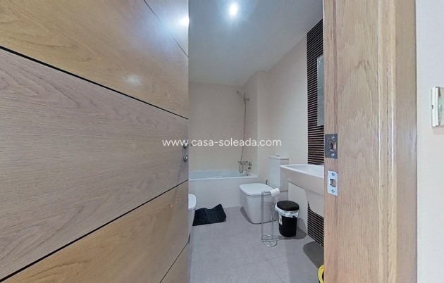 Resale - Apartment / flat - La Manga del Mar Menor