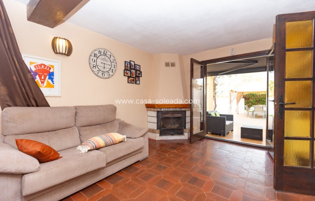 Herverkoop - Villa - Lomas de Cabo Roig