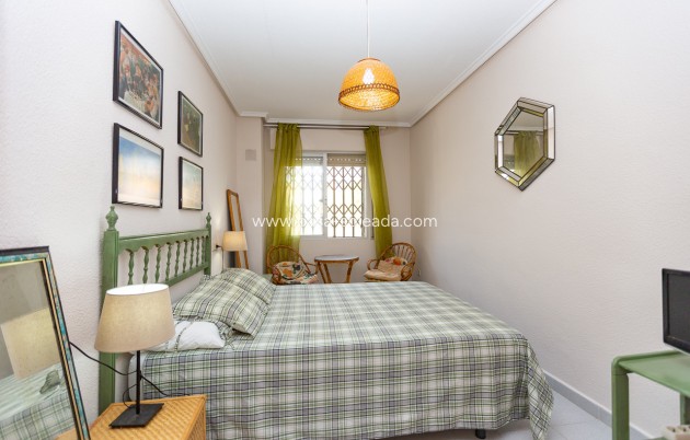 Herverkoop - Villa - Lomas de Cabo Roig