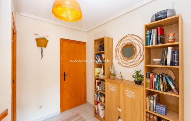 Herverkoop - Villa - Lomas de Cabo Roig