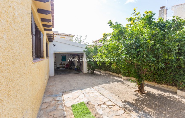 Herverkoop - Villa - Lomas de Cabo Roig