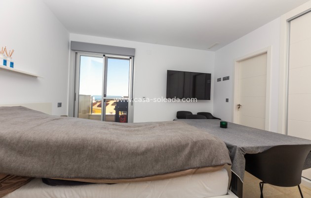 Reventa - Apartamento / piso - Villamartin - Villamartín